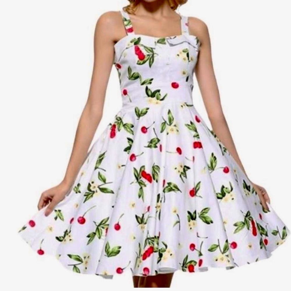 Floral White and Red women’s dress size M